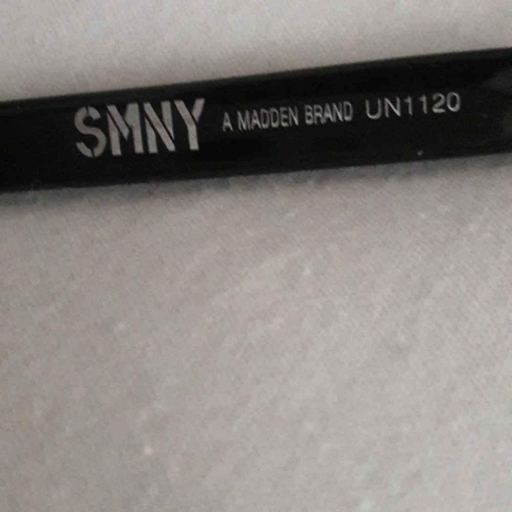 SMNY Steve Madden Blue Light Glasses Black Frame Gray carrying Pouch New